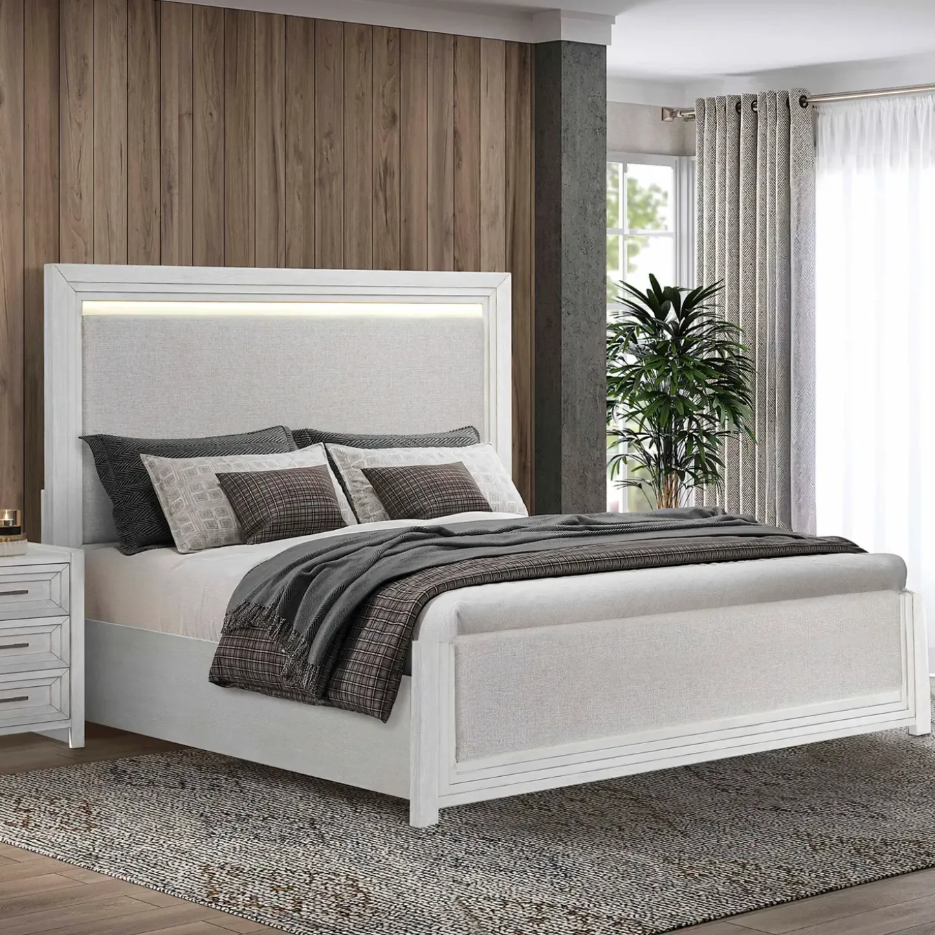 Laurel California King Panel Bed, Dresser, Mirror & Nightstand