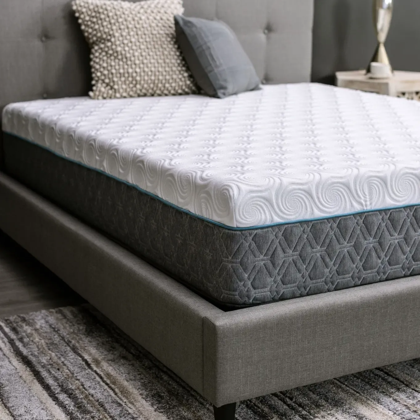 Pro Hybrid Firm California King Mattress