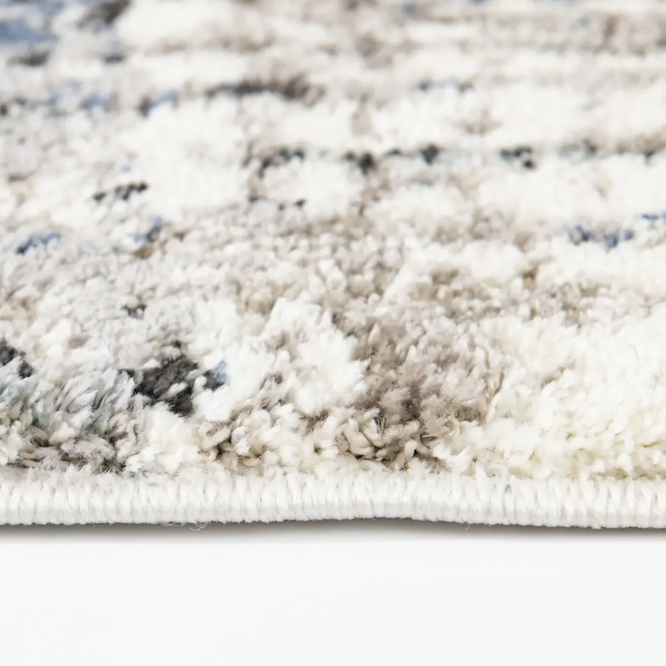Quinn Area Rug